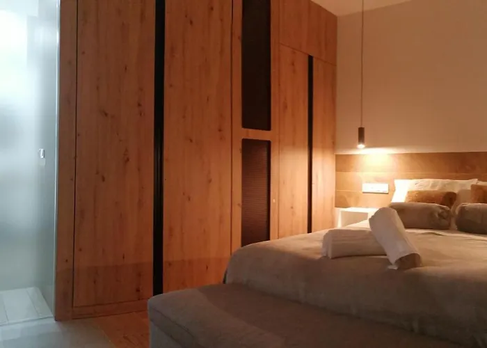 Asturin House - Parking Gratis * Salamanca